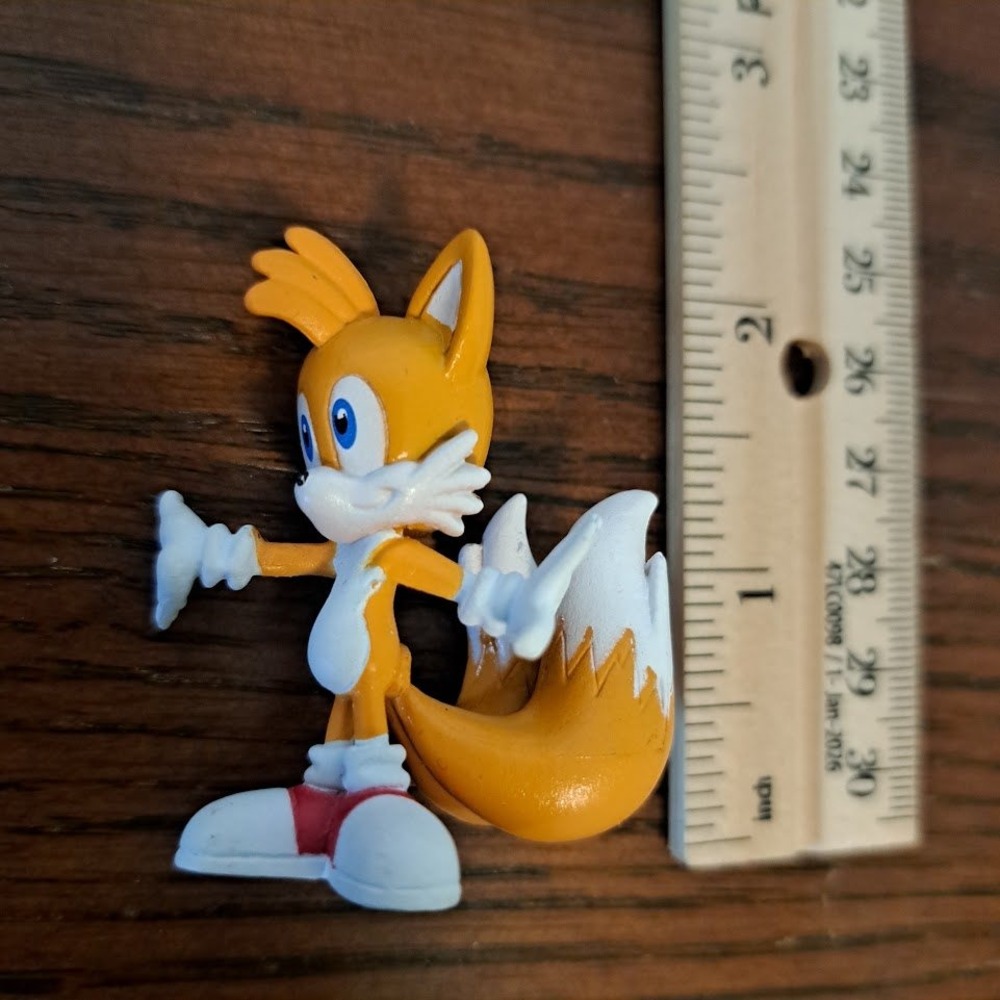 Sonic the Hedgehog Tails Miles Prower 2 Inch Mini Action Figure SEGA Toy